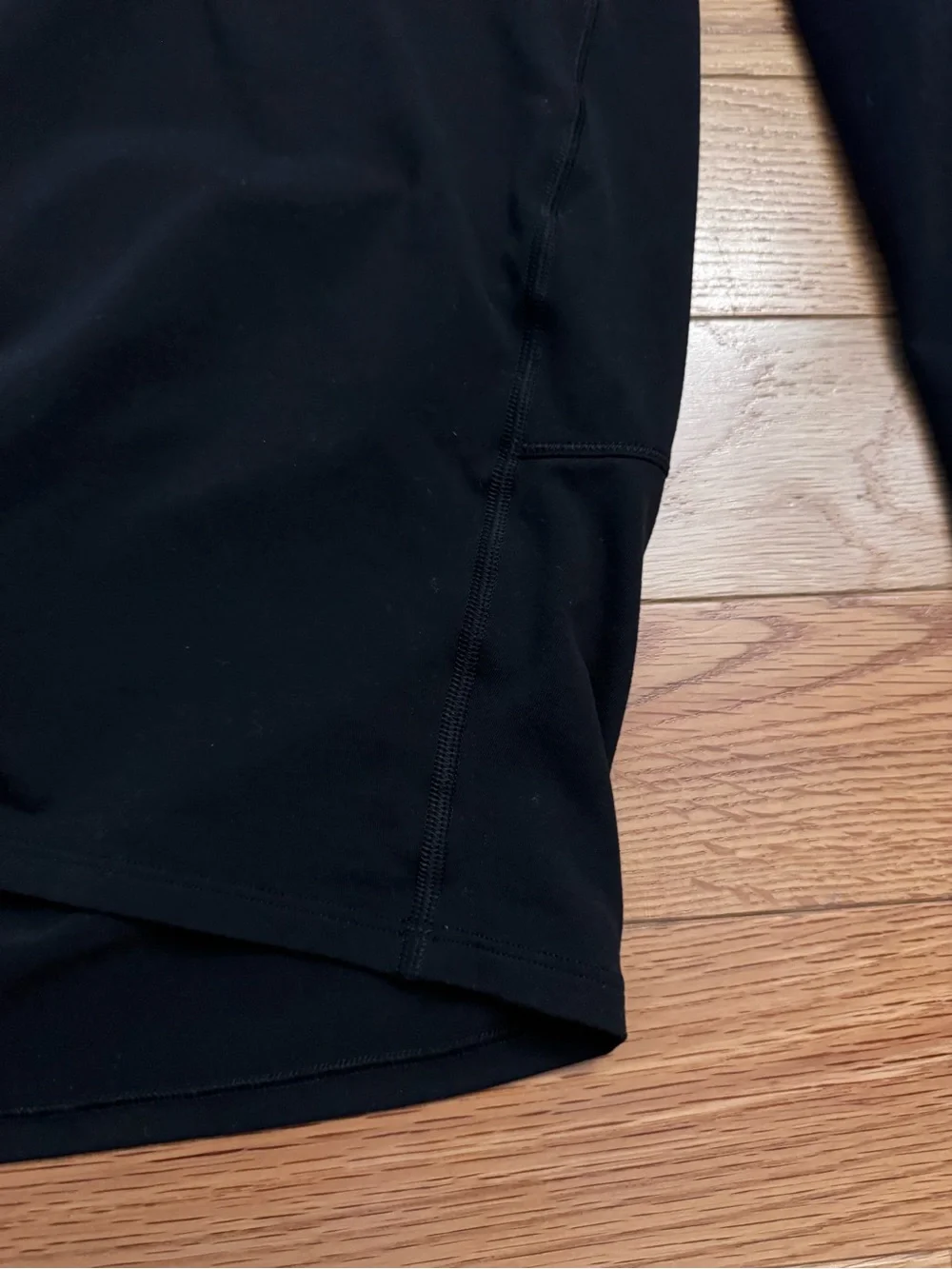 Lululemon Back in action long sleeve shirt
